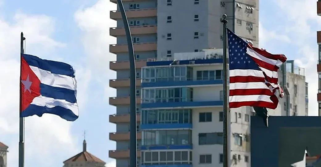 Diplomacia de bajo perfil y presión operativa: Funcionarios de EE. UU. y el FBI se desplazan a La Habana en misión técnica