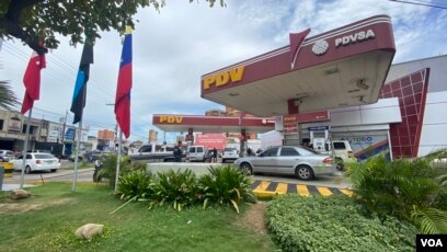 Dificultades en la distribución de combustible: Fallas eléctricas y retrasos en el despacho extienden las colas en Maracaibo