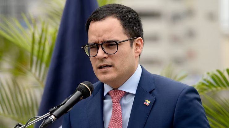 Venezuela normaliza nexos con el FMI: Calixto Ortega Sánchez asume la representacion ante el organismo