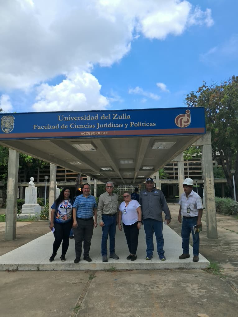 Plan LUZ: Electrificación de la Facultad de Ciencias Jurídicas y Políticas alcanza un 70% de ejecución