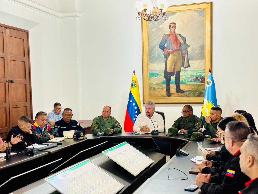 Estado Mayor de Hidrocarburos activa plan especialcon 12 estaciones de servicio trabajando 24 horas en el Zulia