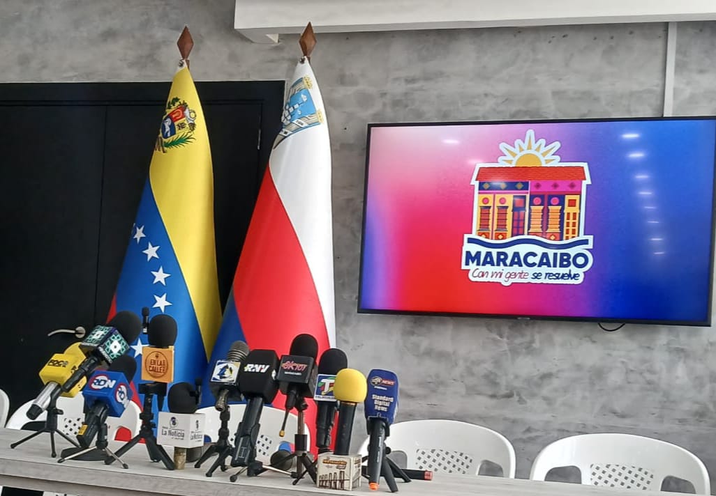 Testigos de la historia: La labor del comunicador frente a los retos de Venezuela