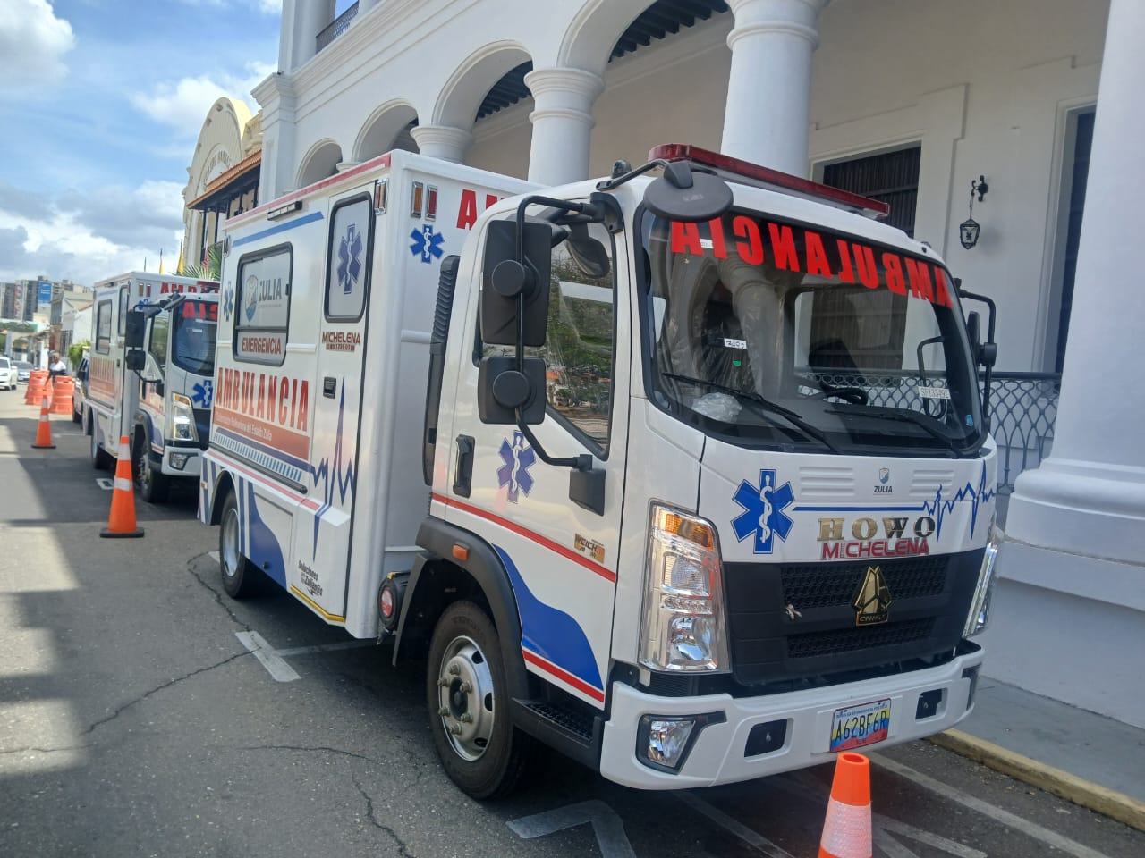 Zulia fortalece su red de emergencias: Gobernador Luis Caldera eleva a 45 la flota de ambulancias en la región