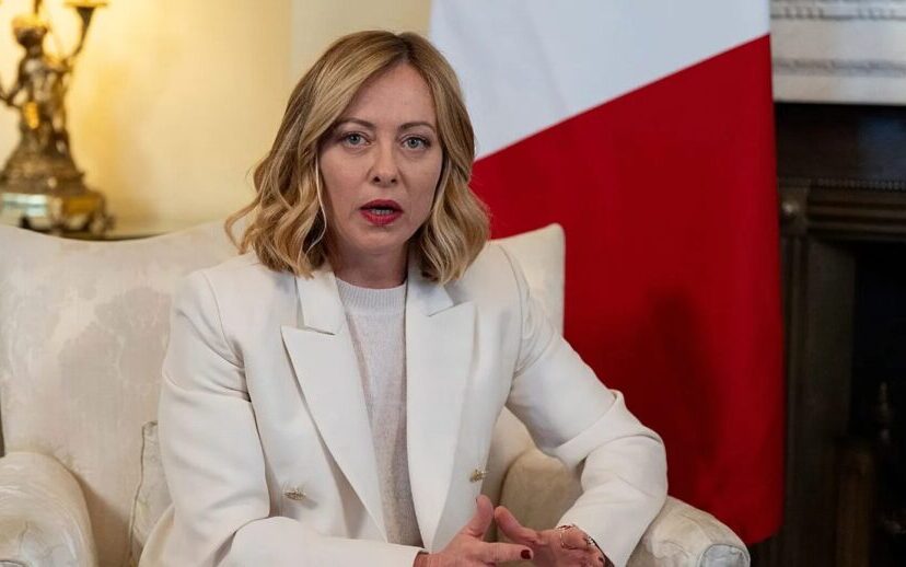 Meloni estalla contra Trump: «Italia y yo no rogamos»