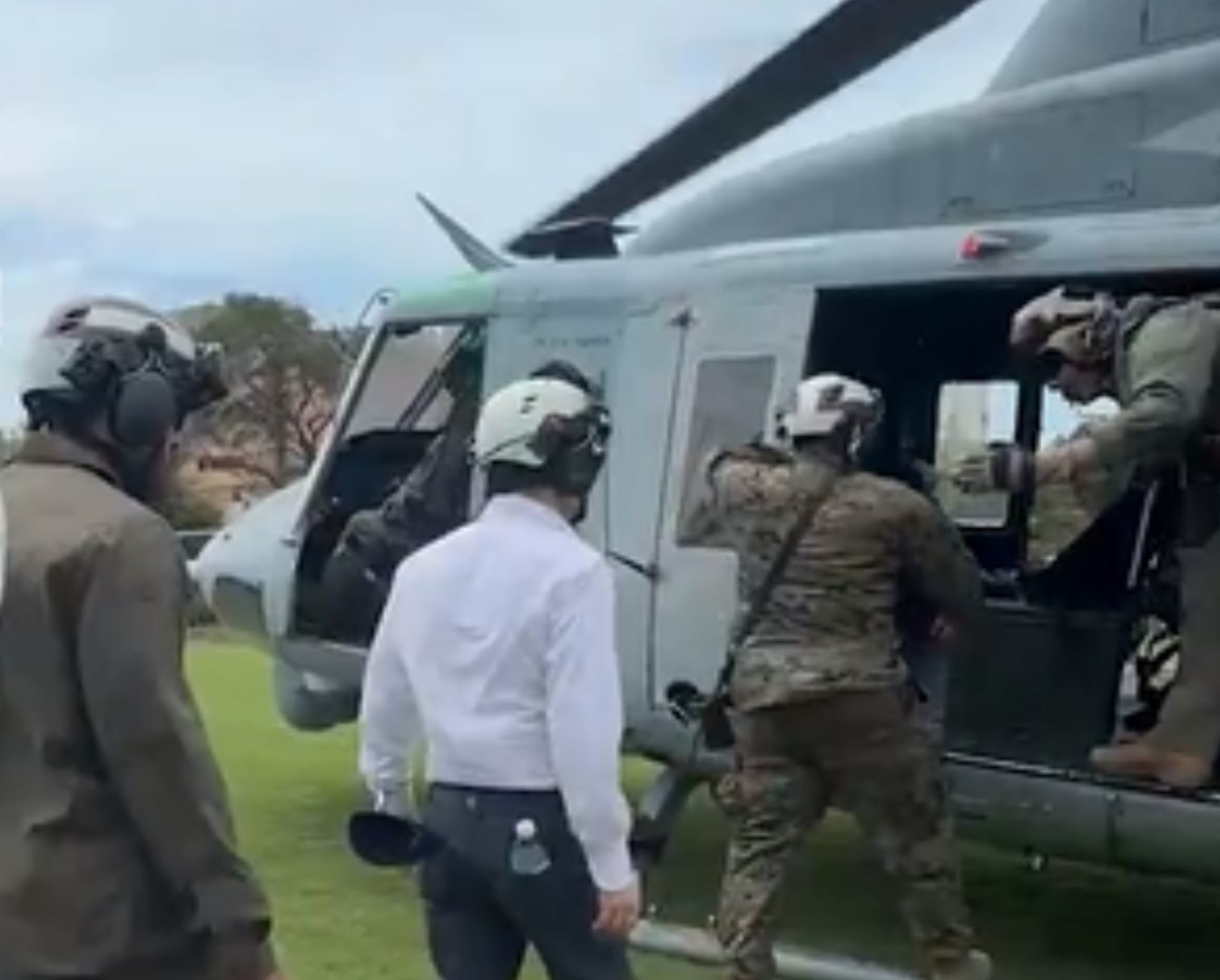 EE. UU. acelera la respuesta humanitaria tras inspección aérea en áreas devastadas