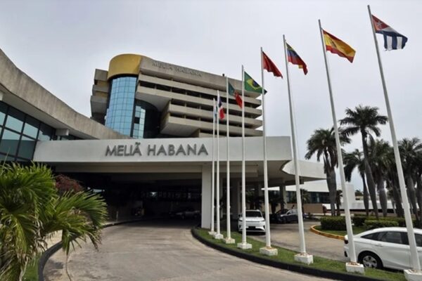 Éxodo turístico: La hotelera española Meliá, cesa toda su operativa en Cuba a partir de este viernes por la presión del embargo