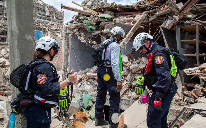 Equipos de rescate estadounidenses culminan misión su humanitaria en Venezuela