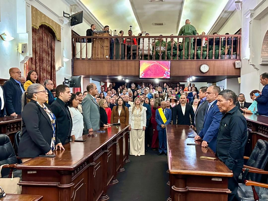 Gobernador Luis Caldera entrega el premio regional de Periodismo