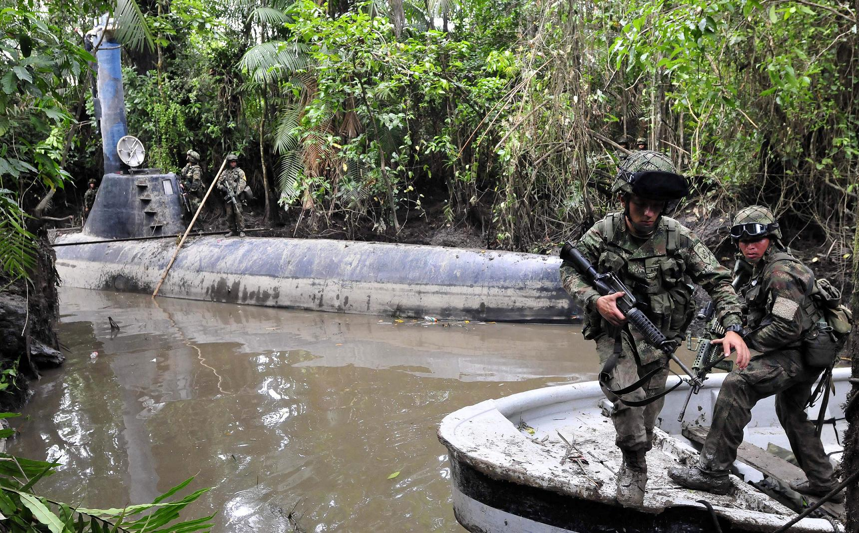 Operativo en cantón militar de Bogotá termina con la detención de coronel investigado por nexos delictivos