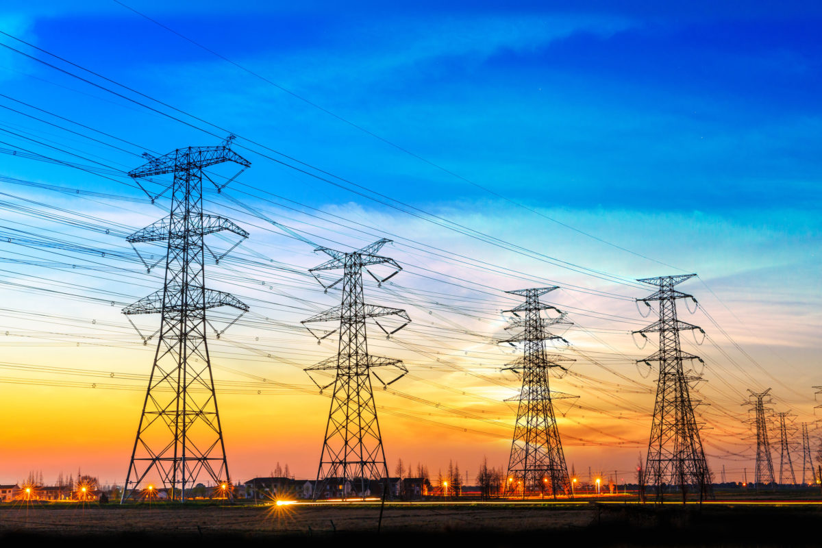 Gobierno anuncio recuperación del 100 % de las líneas de transmisión eléctrica afectadas tras los terremotos