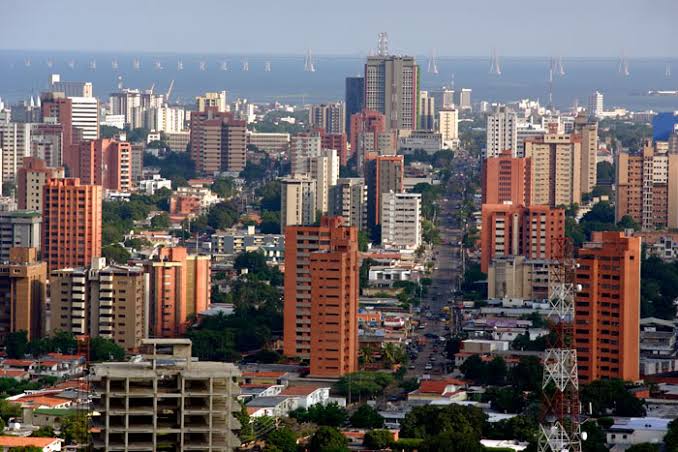 Nueva ley de arrendamiento avala cánones en divisas y agiliza juicios por desalojo