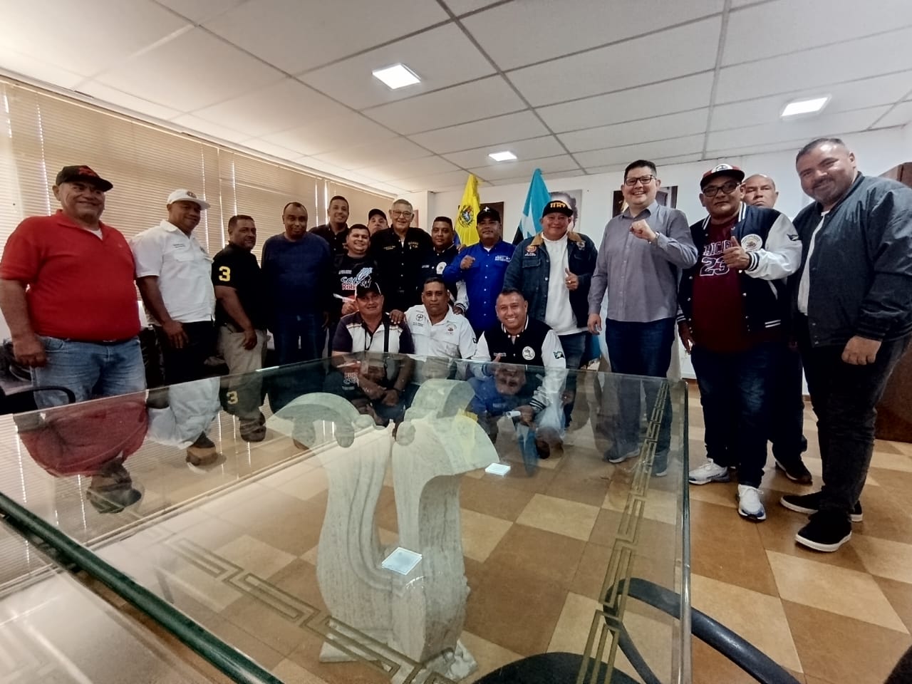 Inces Zulia inicia planificación de la ruta formativa de los trabajadores de la construcción