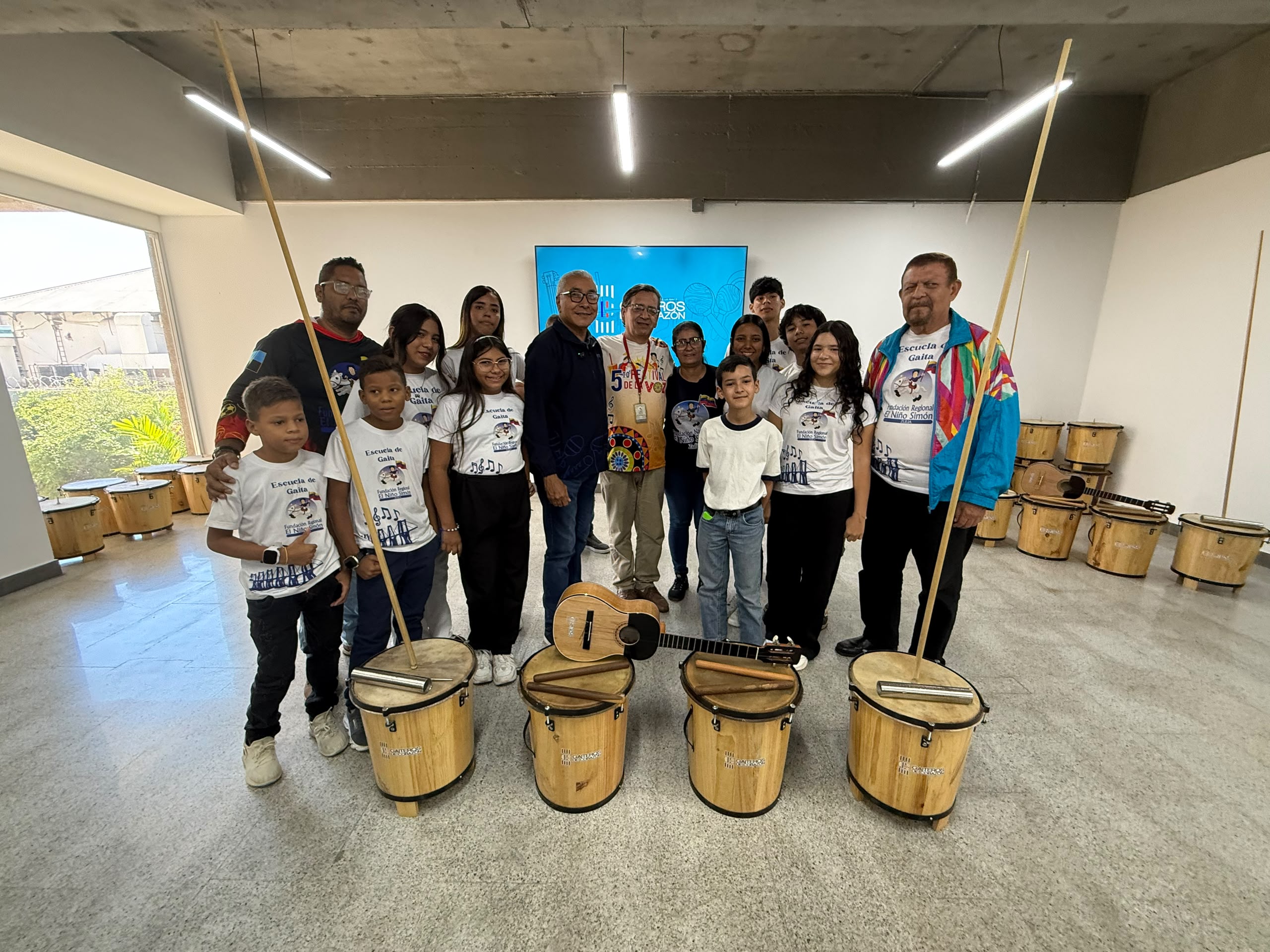 Fundación Nacional de la Gaita «Gaiteros de Corazón» culmina exitosa semana de entregas de instrumentos profesionales en el Zulia