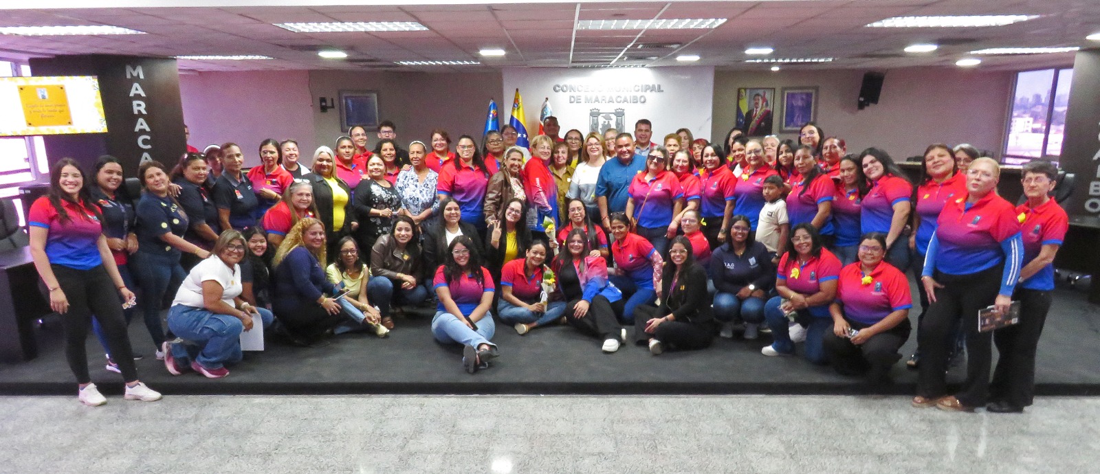Maracaibo celebra conversatorio “De la chispa al fuego” impulsado por el Concejo Municipal