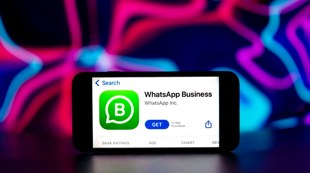 Meta cobrará por mensajes de atención empresarial en WhatsApp Business a partir de octubre