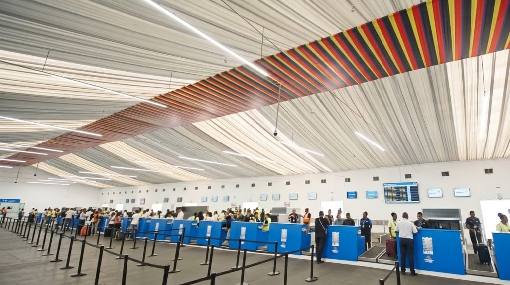 Herederos de Carlos Cruz-Diez alertan «sobre uso no autorizado de su obra «en espacios temporales del aeropuerto de Maiquetía