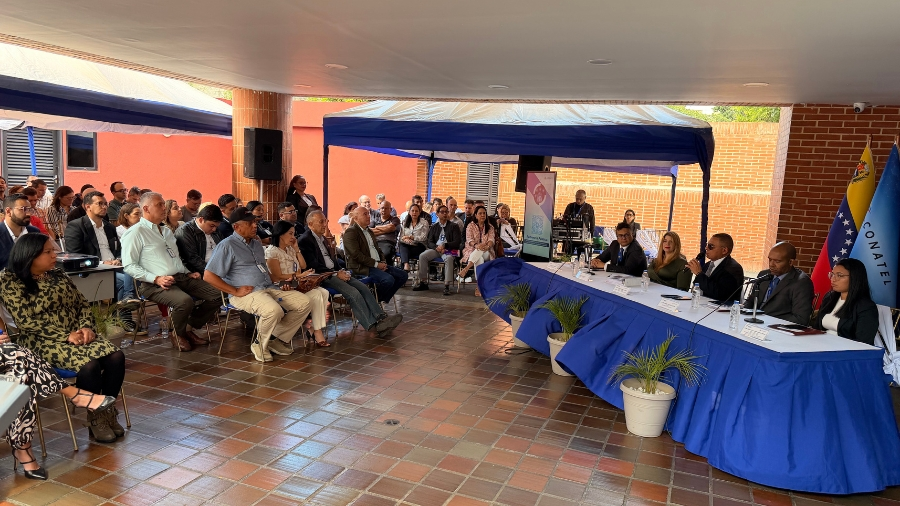 Conatel celebra audiencia pública para analizar la Providencia sobre Parámetros de Calidad del Servicio de Internet