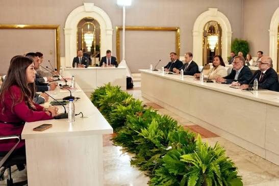 Gobierno y AN 2015 instalan comisión de seguimiento y se declaran en sesión permanente