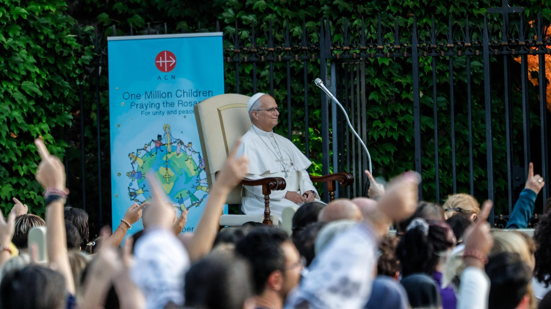 Clamor por la paz: Papa León XIV lidera oración mundial junto a cientos de niños en el Vaticano