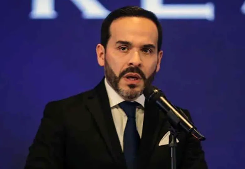 Presidente De la Espriella ordena «ofensiva total» contra el ELN y disidencias de las FARC en Colombia