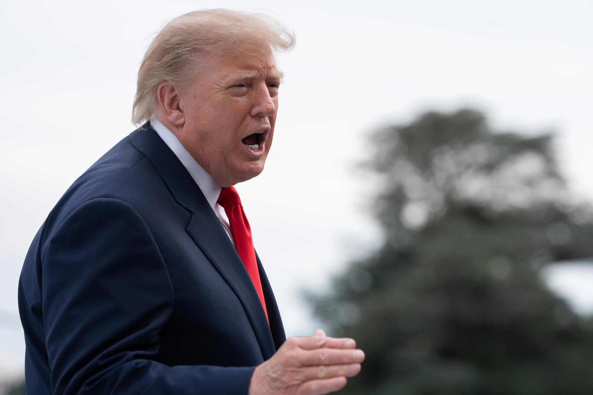 Donald Trump cuestiona la victoria de Lula da Silva en Brasil y la compara con los comicios de EE. UU. en 2020