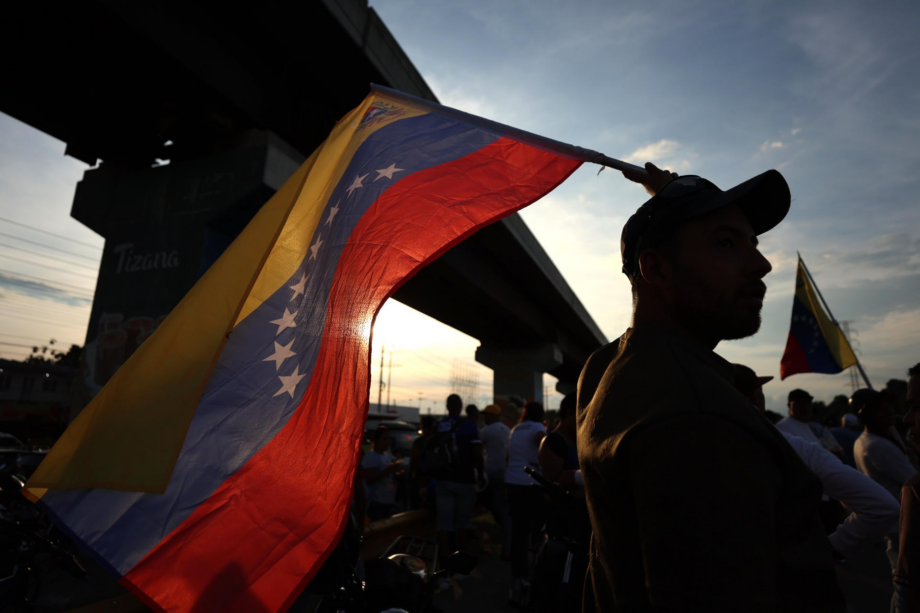 EE. UU. establece hoja de ruta para la transición venezolana: nuevo TSJ, CNE renovado y vacancia presidencial hacia 2027