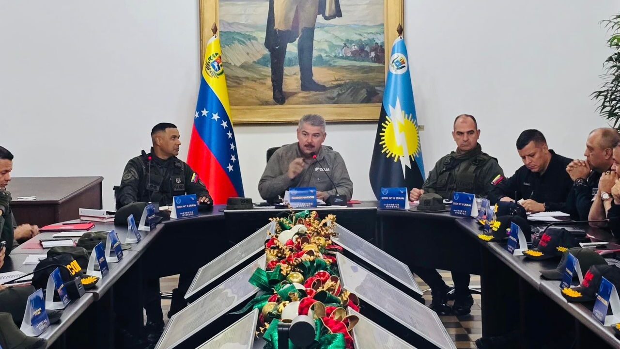 Gobernador Caldera presidió primera reunión de 2026 del Comando Unificado para garantizar la paz y estabilidad