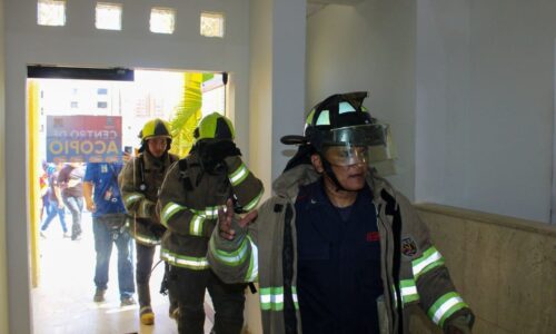 Alcaldía Bolivariana de Maracaibo activa protocolos de evacuación en la Torre Bolívar