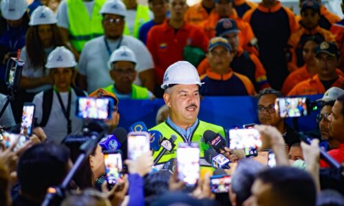 Gobernación envía a La Guaira primera brigada con 90 profesionales entre ingenieros, arquitectos y geólogos