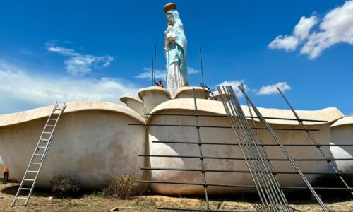 Gobernación del Zulia inicia restauración del Monumento a la Virgen de Chiquinquirá en la Circunvalación 1