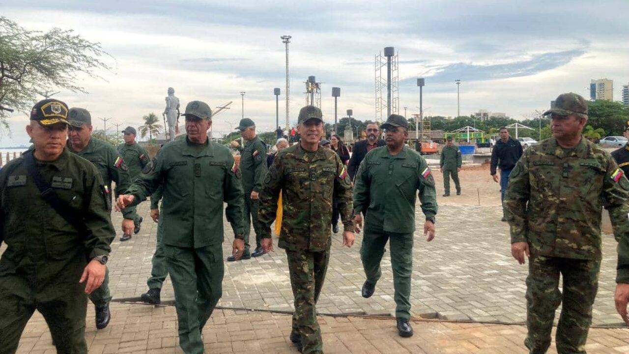 Comandante de la Aarmada Almt. Brito Hernández supervisó trabajos del Monumento Épico Bicentenario(video)