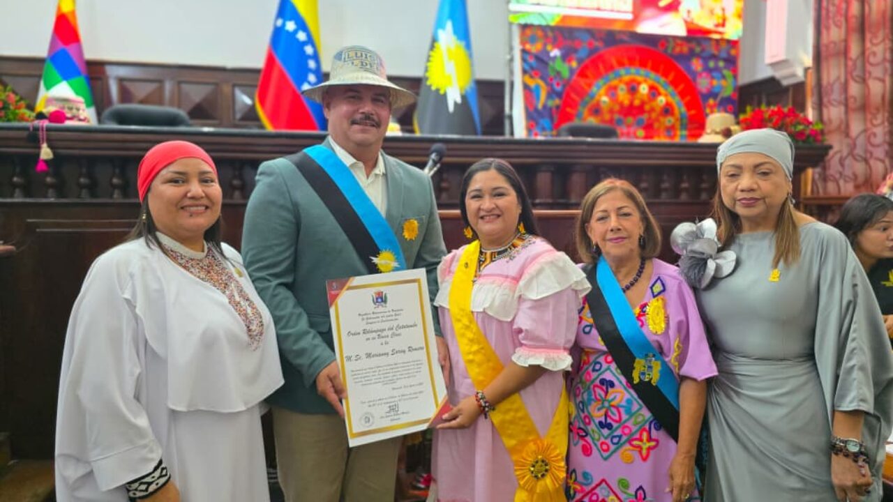 Gobernador Luis Caldera ratifica compromiso con los pueblos indígenas en sesión solemne del Clez