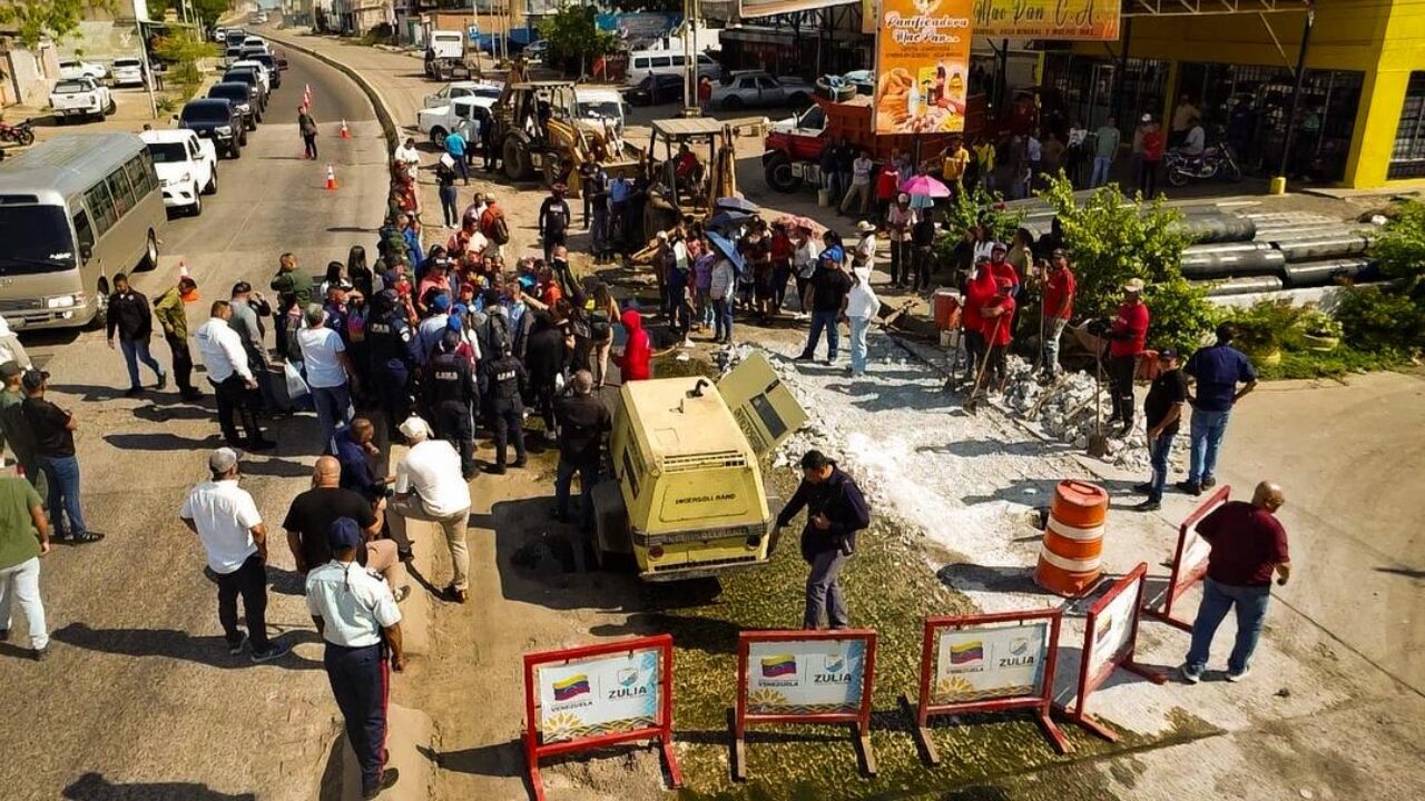 Vicepresidencia de Obras Públicas y la Gobernación inicianla rehabilitación integral del corredor vial Los Haticos