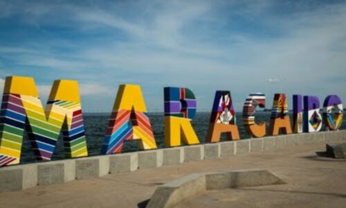 Maracaibo: El alma que brilla bajo el sol infinito