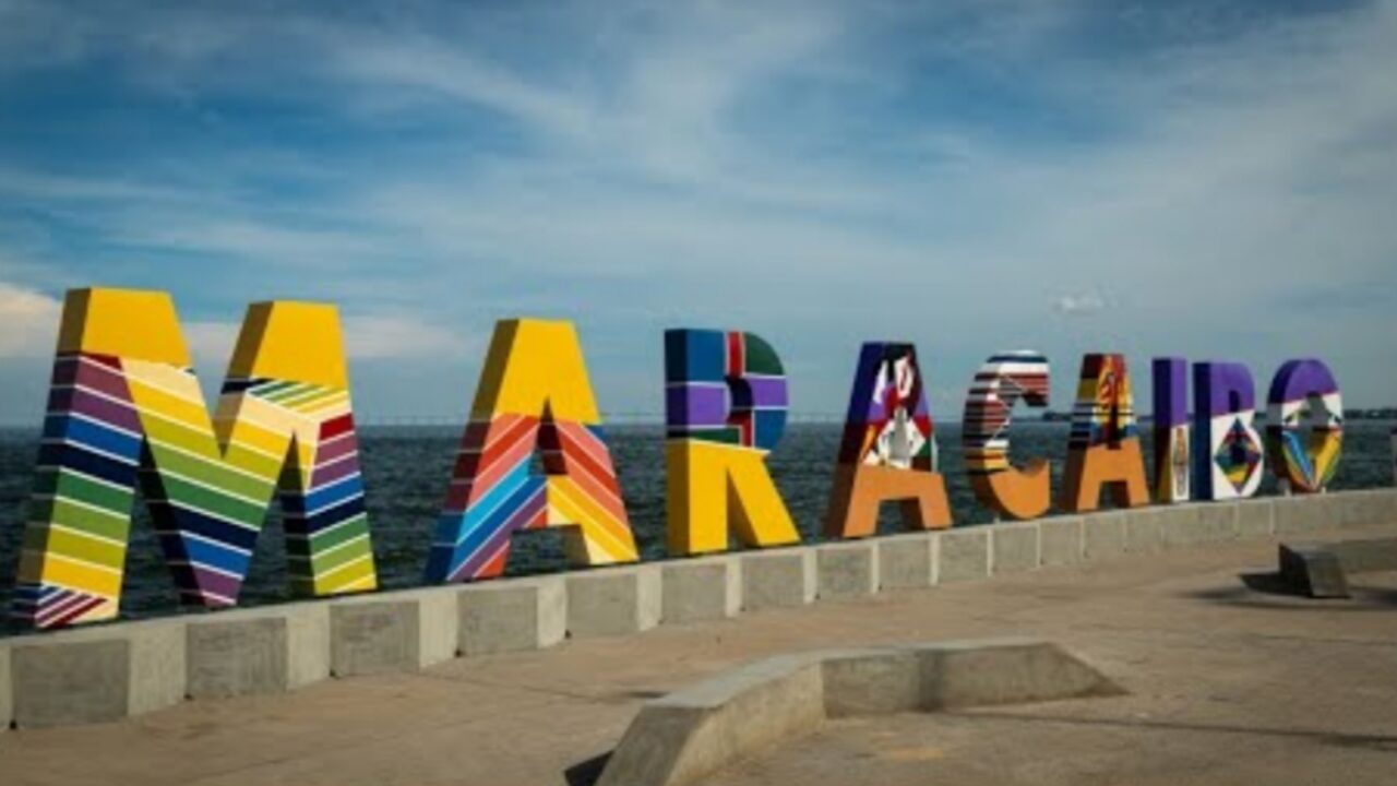 Maracaibo: El alma que brilla bajo el sol infinito