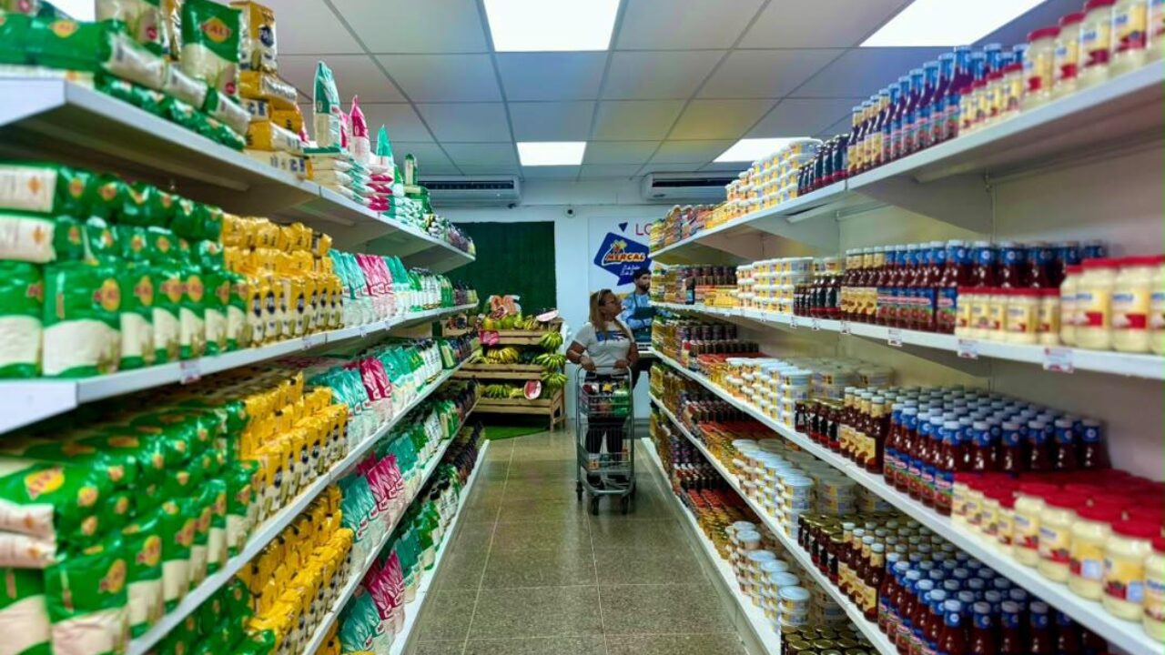 Gobernador activa sexto Mercal en el Zulia para favorecer a más de 17.000 familias de Cecilio Acosta