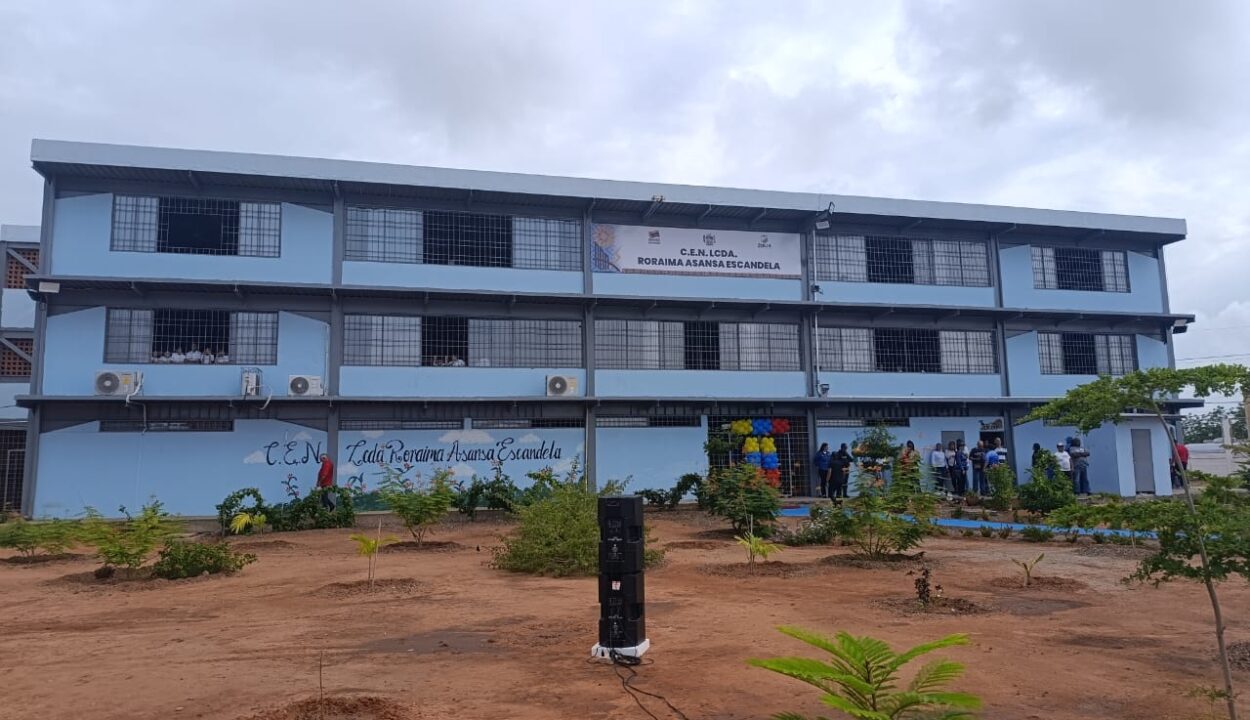 Nueva infraestructura académica transforma el futuro escolar en la parroquia José Domingo Rus