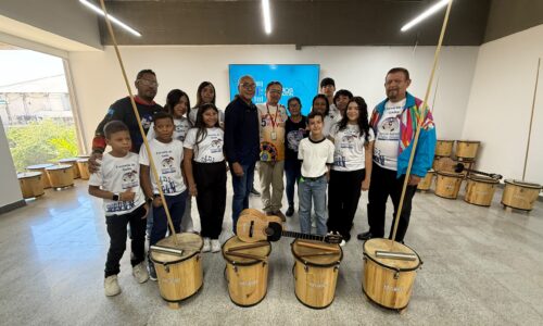 Fundación Nacional de la Gaita «Gaiteros de Corazón» culmina exitosa semana de entregas de instrumentos profesionales en el Zulia