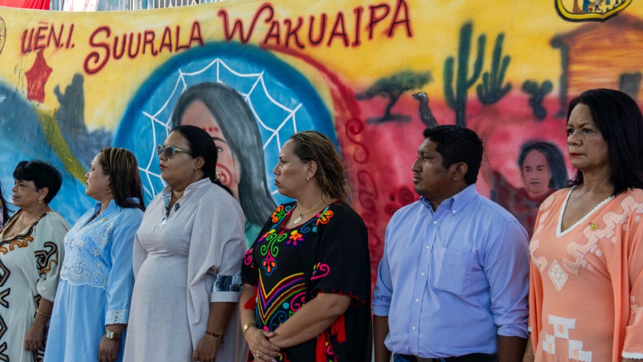 Conmemoran el Día Internacional de la Mujer Indígena en sesión solemne