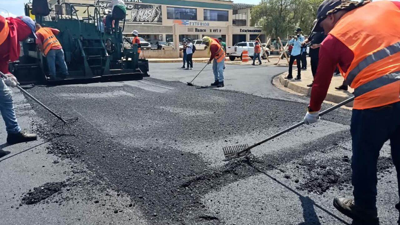 Modernización del Centro de Maracaibo: Ejecutan Obra de Asfaltado Masivo de Cara a las Fiestas Patronales
