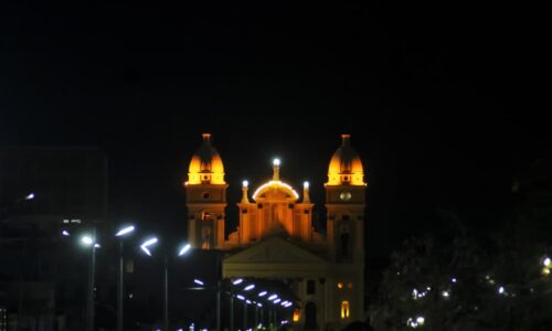Se ilumina el camino de la Chinita: la Gobernación optimiza el alumbrado público del casco central de Maracaibo