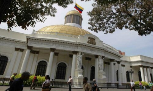 Giro en el tablero minero: AN aprobó Ley de Minas tras espaldarazo de Washington