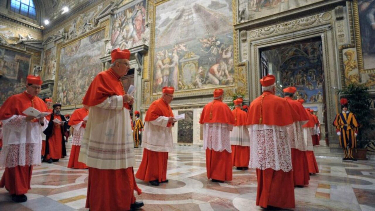 El Cónclave de la Esperanza: El Camino de la Iglesia en Tiempos de Transformación