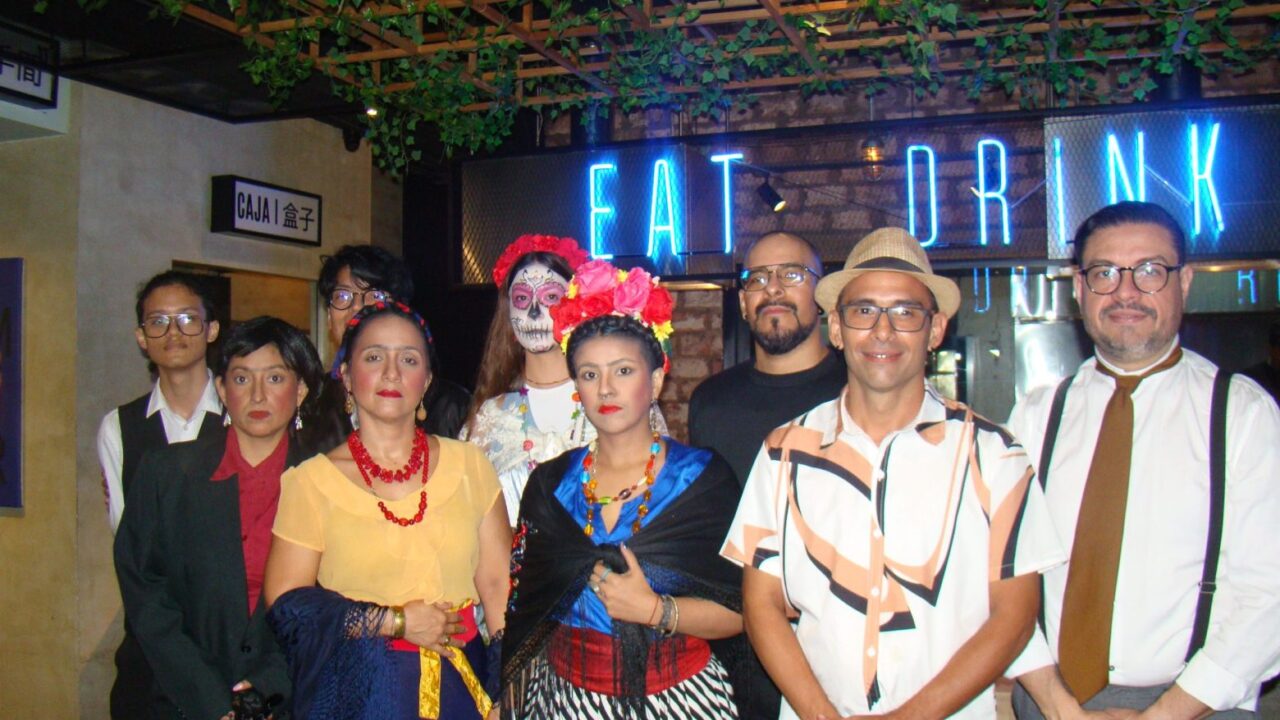 Inaugura con exito la séptima exposición colectiva itinerante “Frida Kahlo en el Zulia