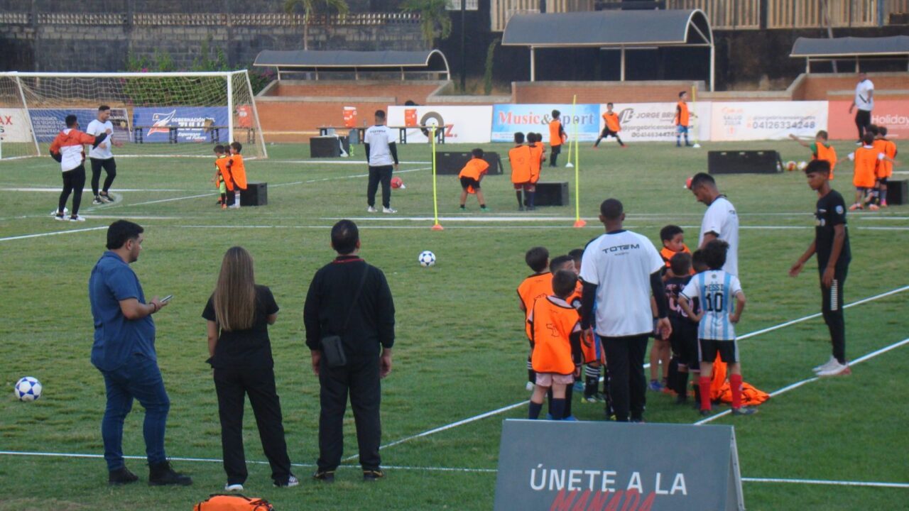 Totem Academy inaugura con su primera master class para futuros talentos del fútbol en Maracaibo