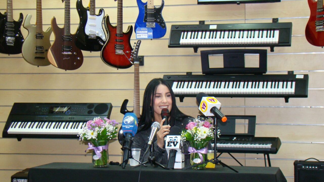 María Laura espera sorprender con “Un nuevo comienzo”, disco con el que pisa firme en su carrera como solista