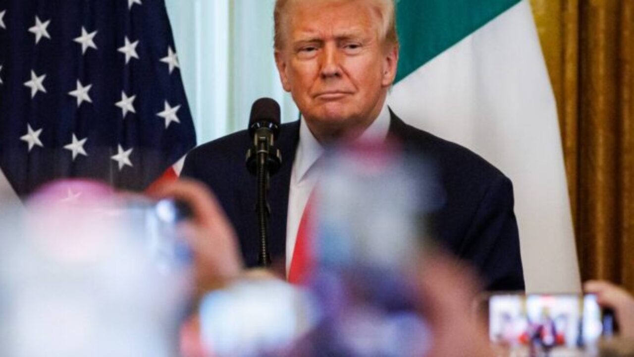 Presidente Trump espera que Rusia y Ucrania alcancen acuerdo esta semana y hagan «negocios» con EEUU