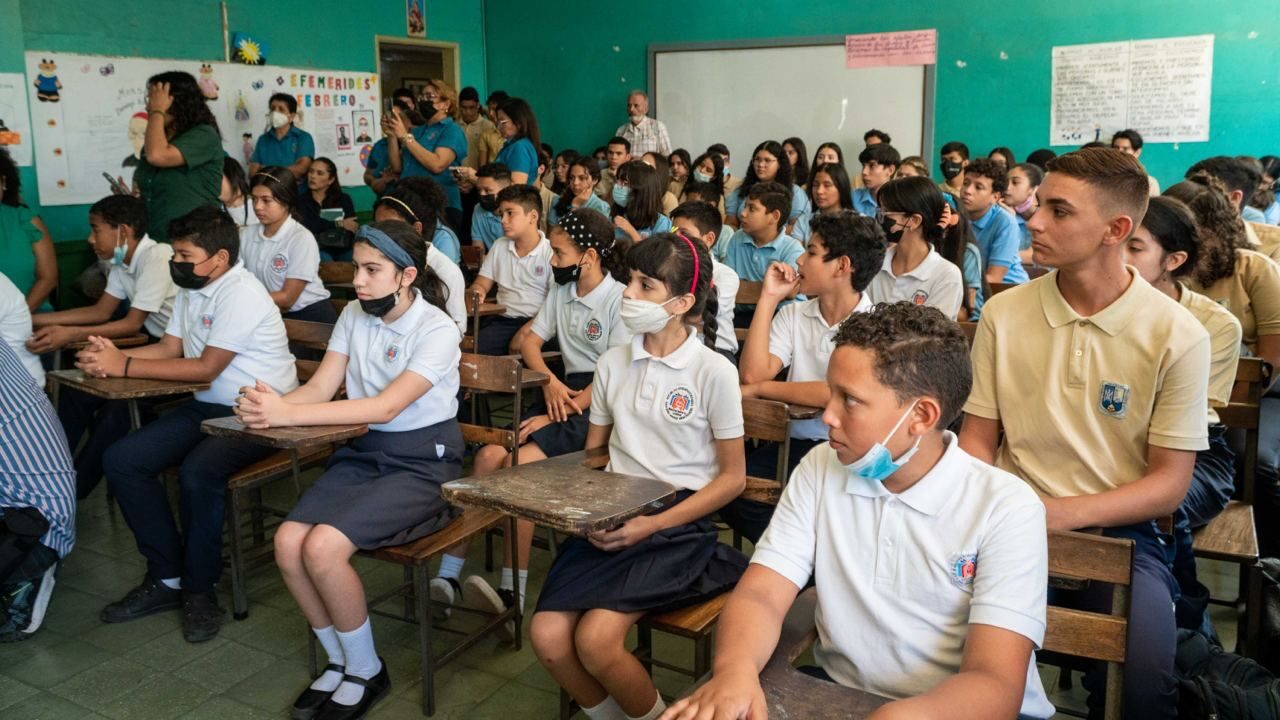 Estudiantes de Maracaibo recibirán de nuevo el francés en sus aulas gracias al programa “El Francés va al liceo”