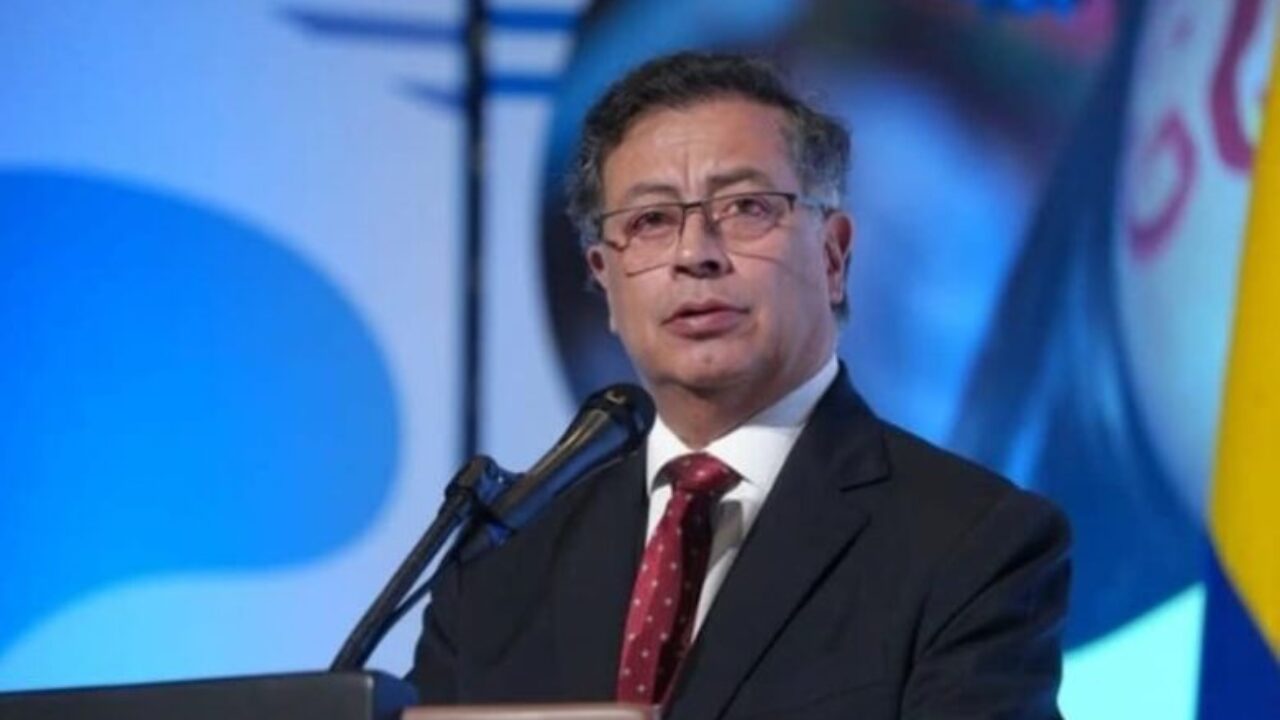 Gustavo Petro rechaza pronunciamiento de Donald Trump y denuncia interferencia en las elecciones de Colombia