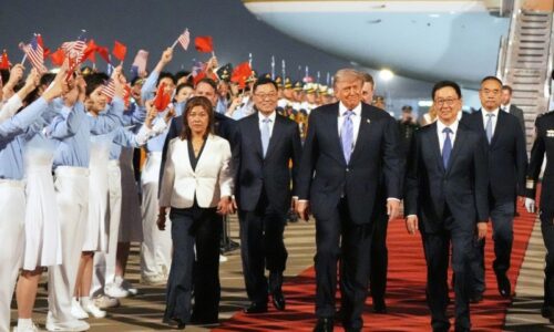 Cumbre de Poder en Pekín: Donald Trump y Xi Jinping inician diálogos decisivos para la estabilidad económica y geopolítica global